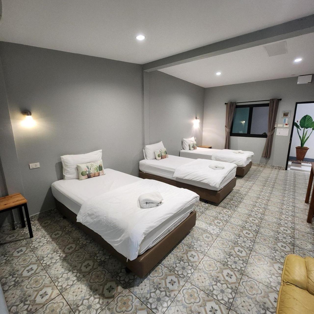 Ban Chuk Kum Warmwell Hostel מראה חיצוני תמונה