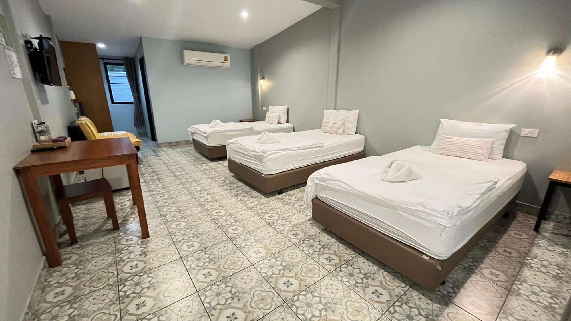 Ban Chuk Kum Warmwell Hostel מראה חיצוני תמונה